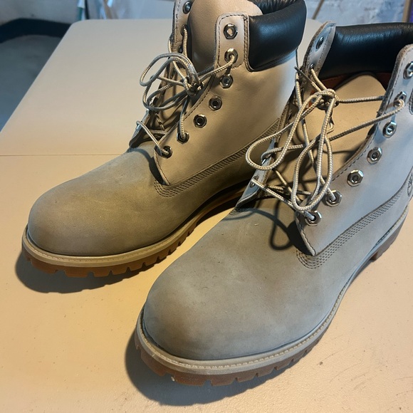 Timberland Other - Timberland Beige/Tan Work Boots - Padded Collar Lace-Up